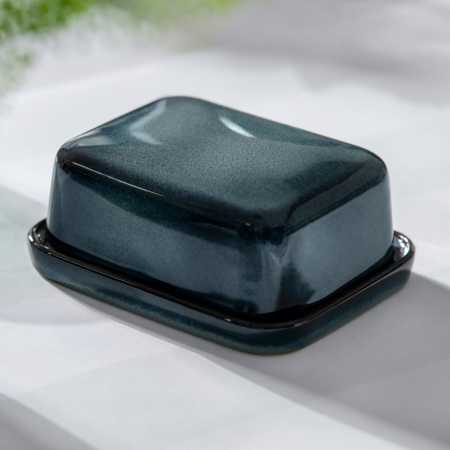 1042591800_Lave gris Butter dish