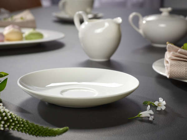 1045451280 Anmut, tea saucer