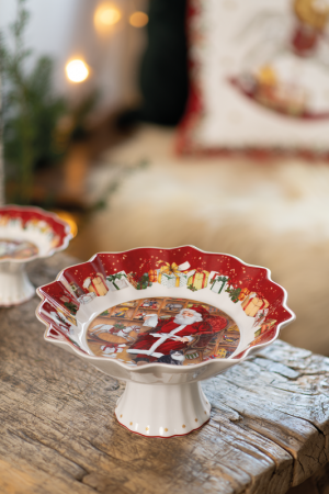 1483323601, Villeroy & Boch, Toy's Fantasy Schale auf Fuß, Santa liest Wunschzettel