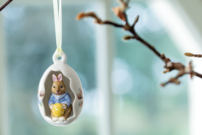 1486626876, Villeroy & Boch, Bunny Tales, Max egg ornament, blue flowers