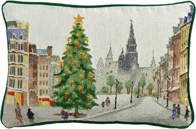 966485/40, X-Mas in Town cushion filled 32 x 48