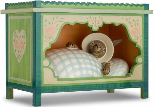 Wendt & Kühn, 5281/2 Wolf in a four-poster bed