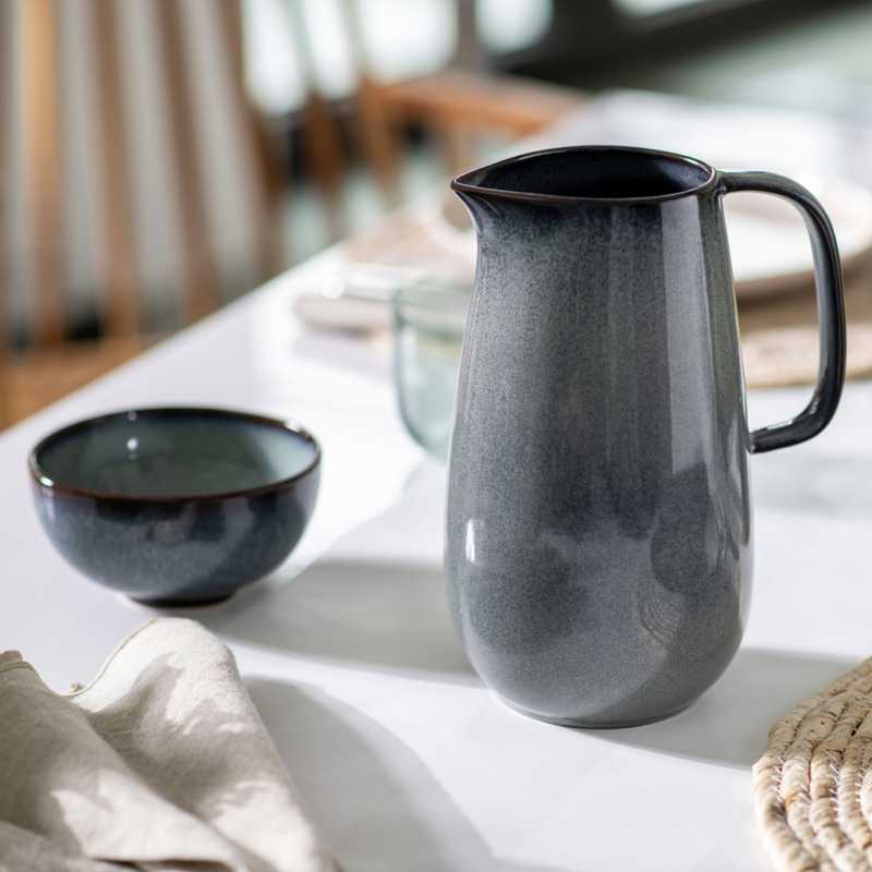 1042590730_Lave gris jug